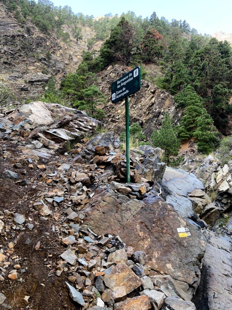 Turning uphill in the Caldera de Taburiente towards Zona Acampada