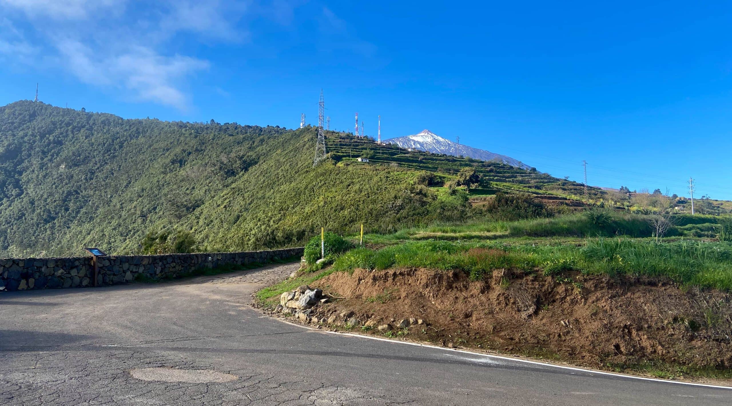 Punto de partida Mirador Corona con vistas al Teide