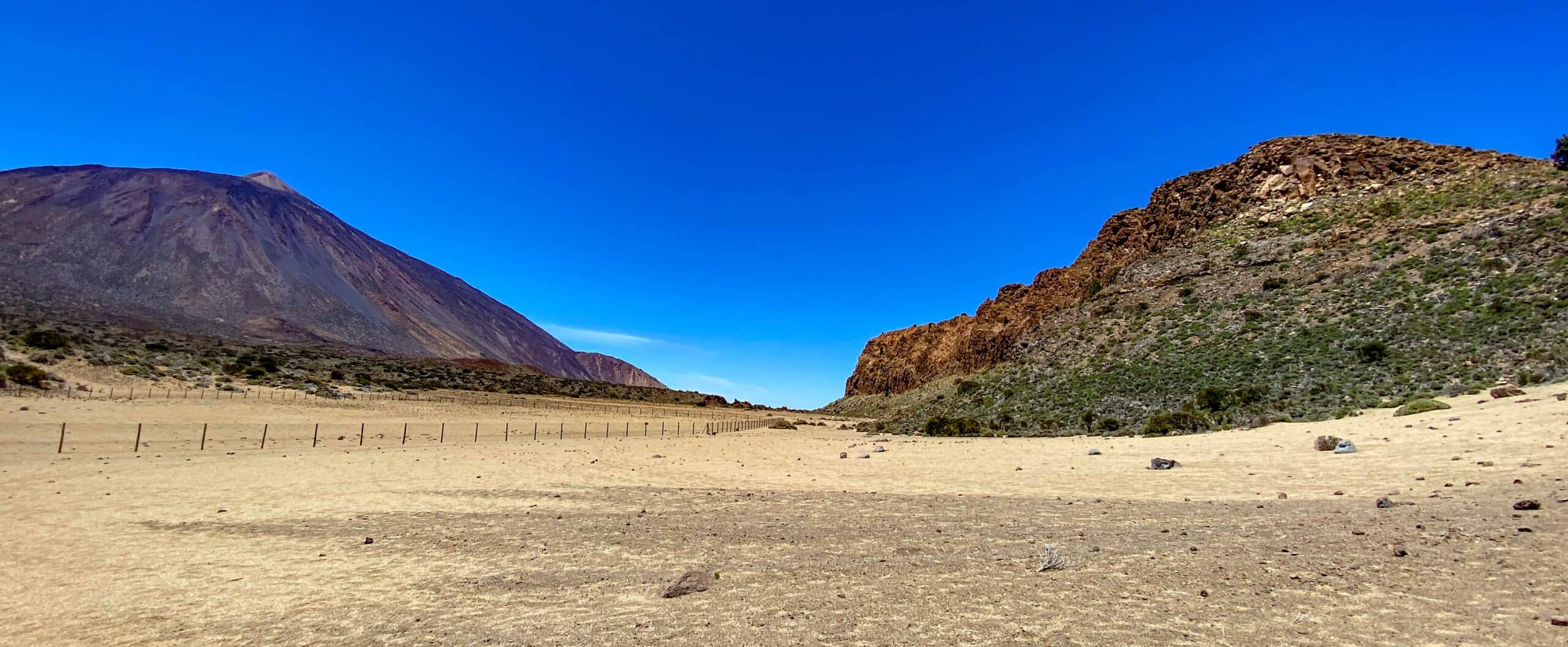 White expanse - Fortaleza Cañadas Teide