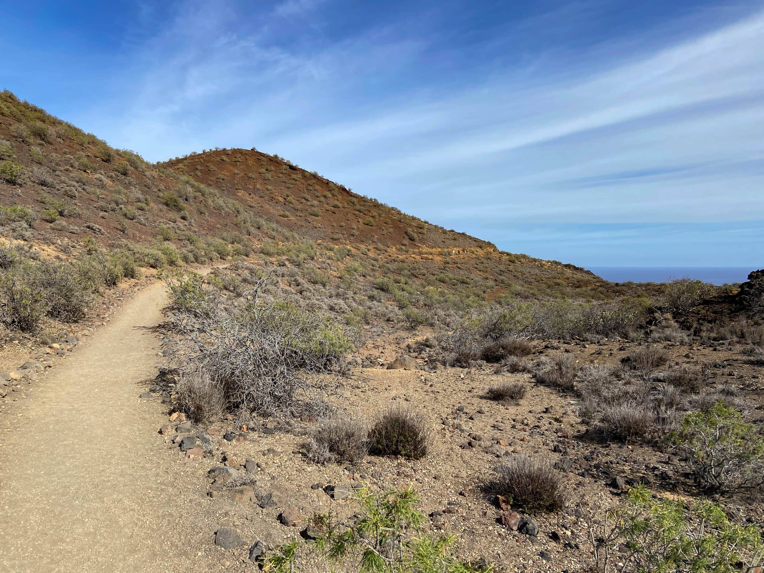 Hiking trail below the Montaña Grande