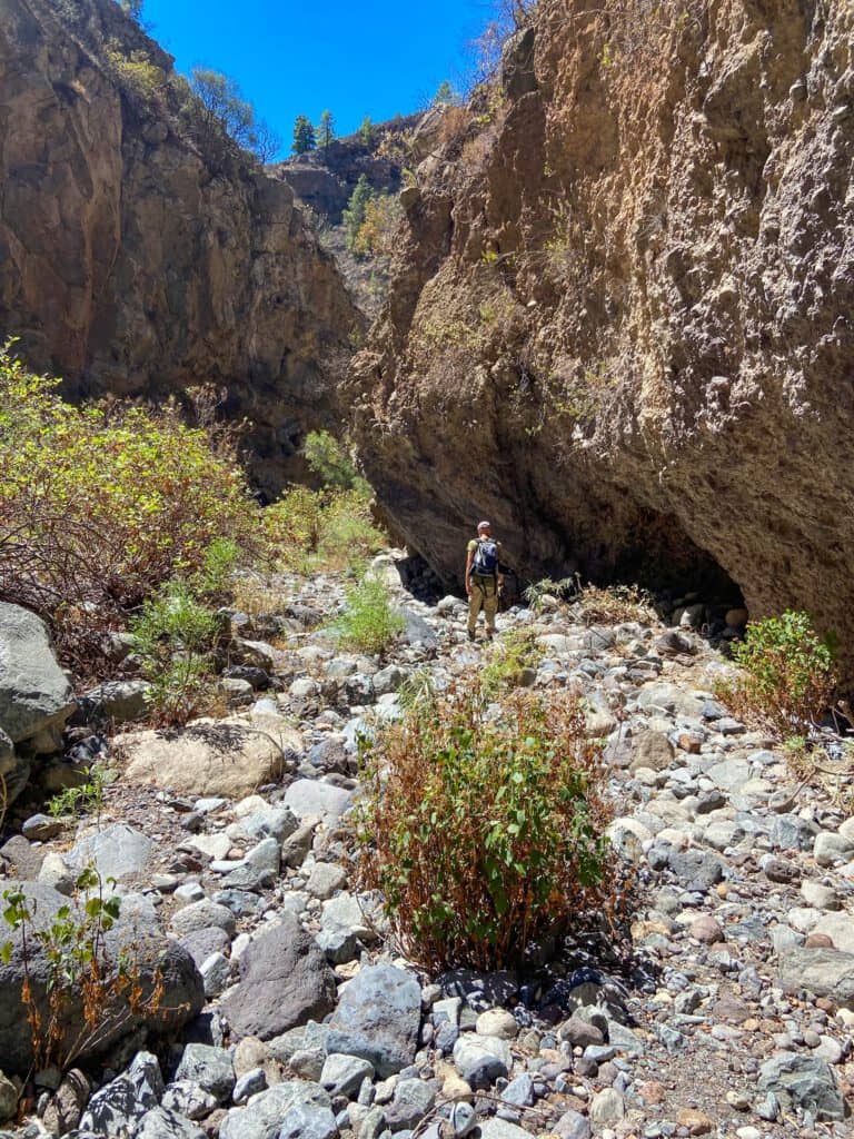 Hiker in Barranco El Río