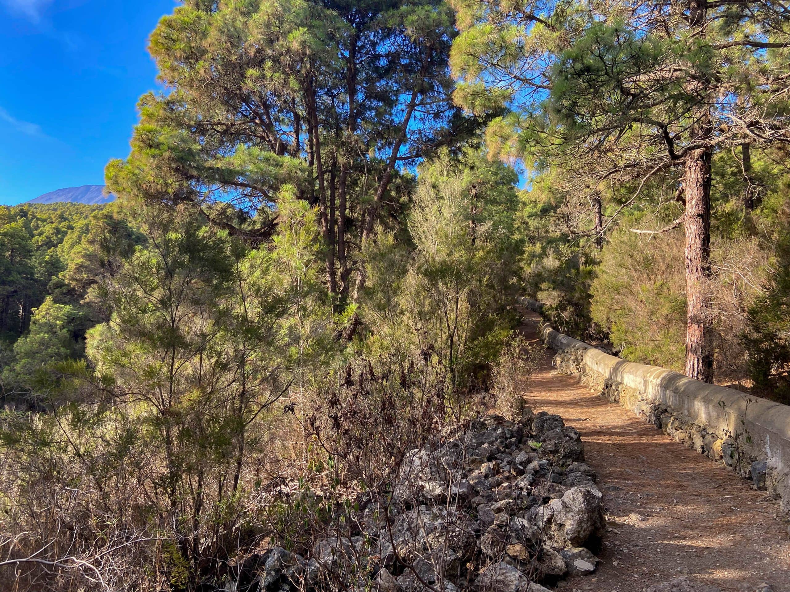 Ruta del Agua, ruta de senderismo por los canales de agua