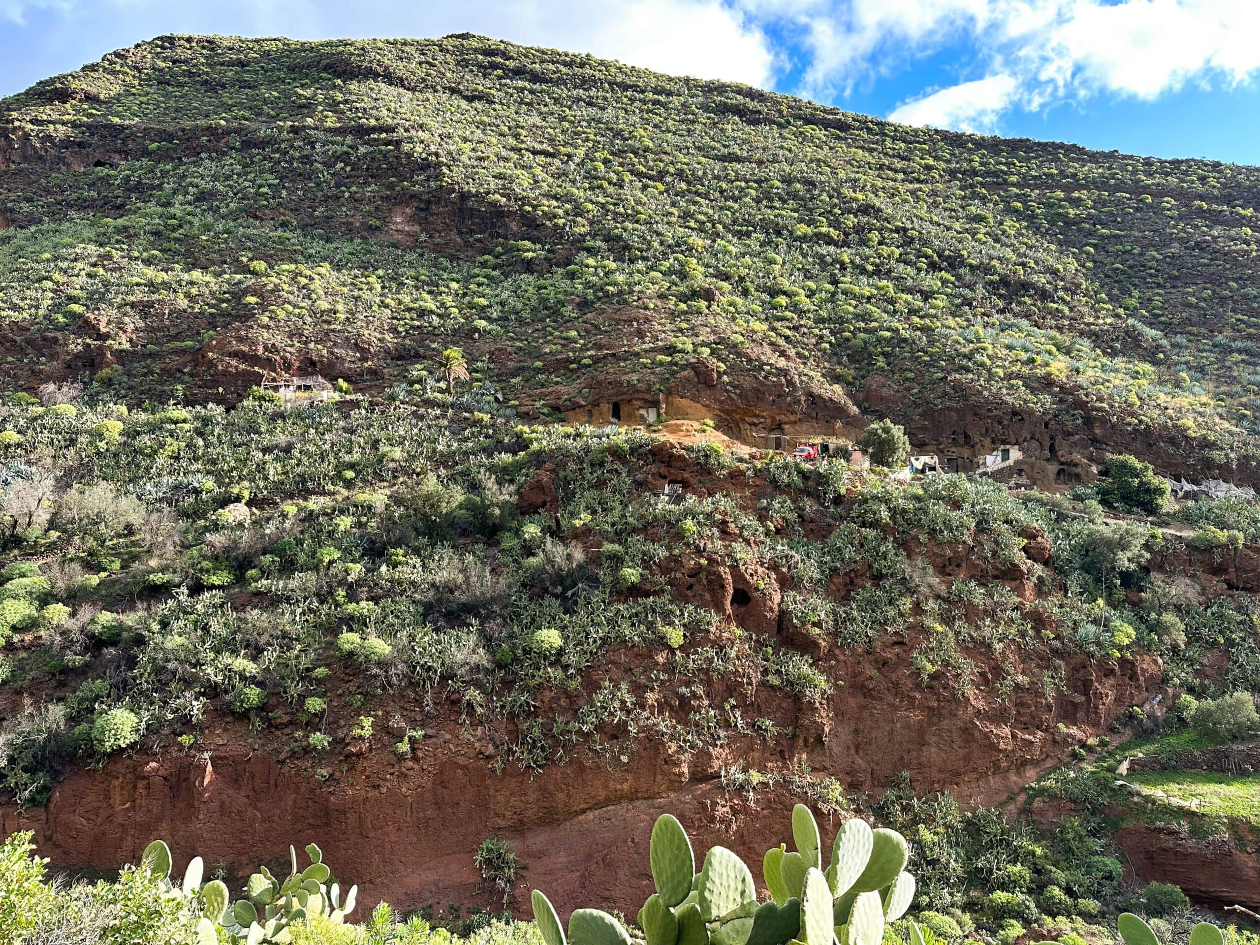 Cave houses in the Barranco Hondo