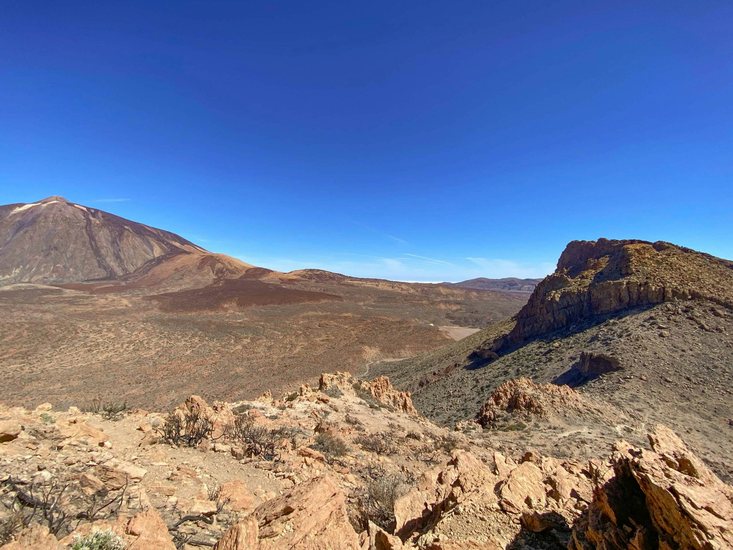 View from the Siete Cañadas hiking trail across to Teide