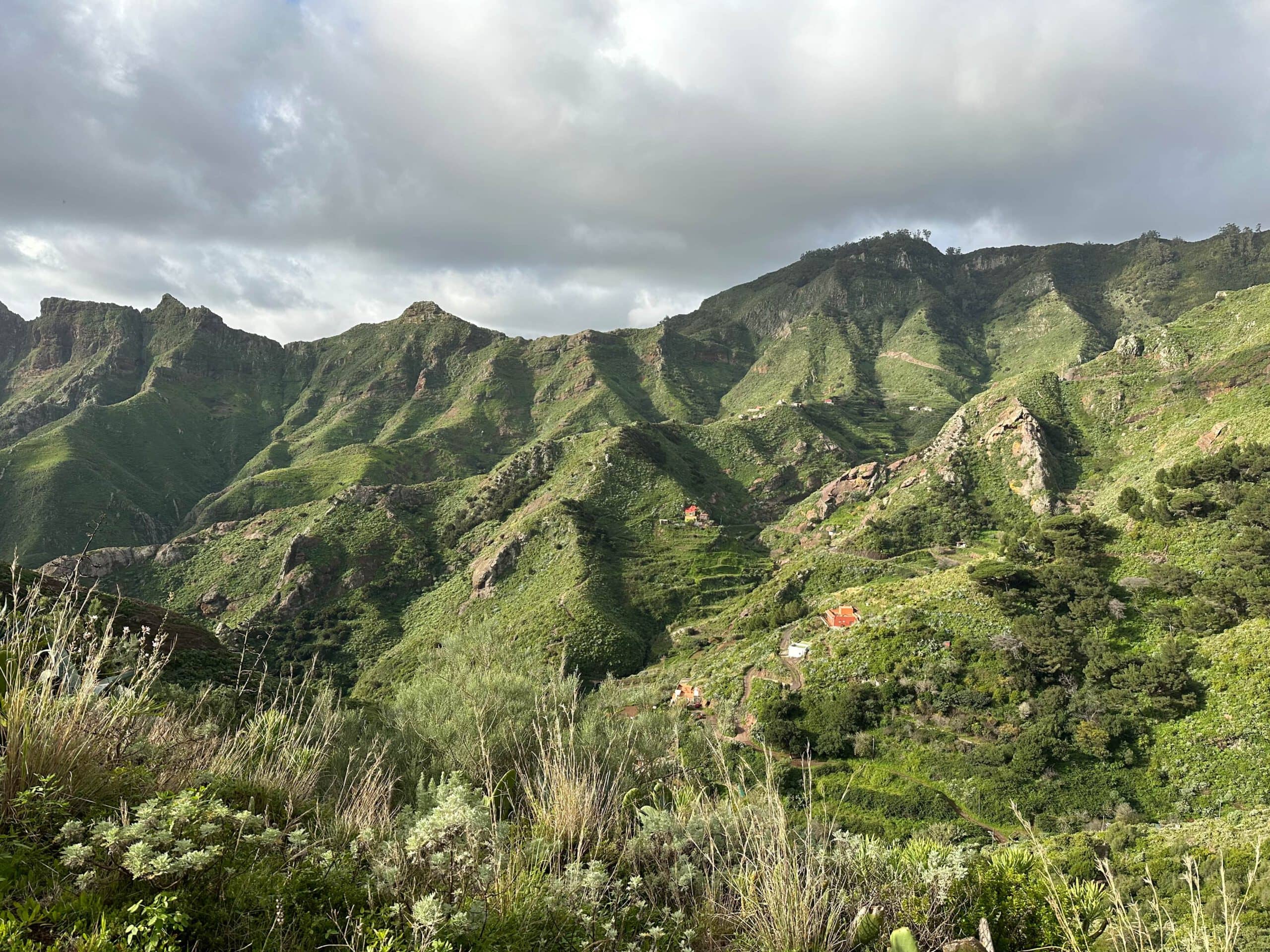 View from the hiking trail to the Canal de Catalanes over the mountain ranges of the Anaga Mountains