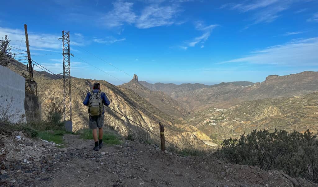 after the road, the hiking trail starts again at this point over the ridge down to Tejeda