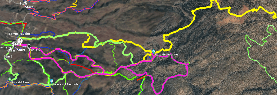 Trayecto de la ruta Casa de Teresme (rosa) y rutas y senderos alternativos y vecinos