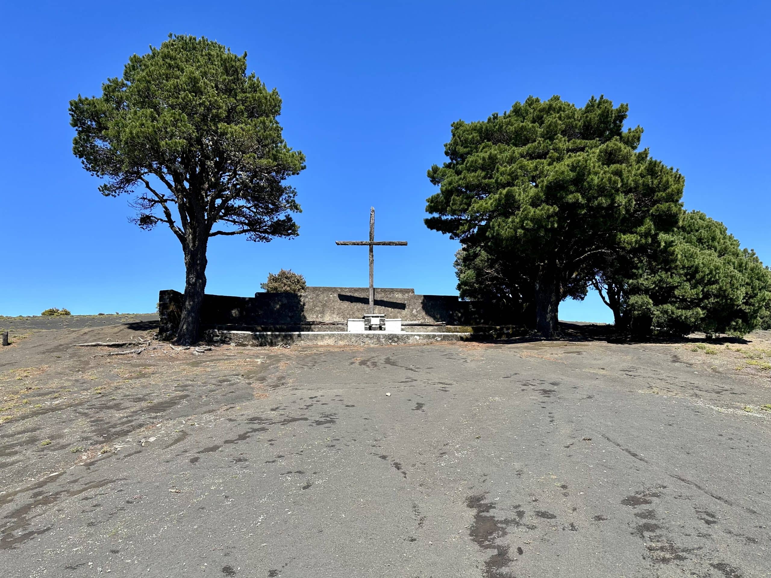 Cruz de los Reyes am Camino de la Virgen