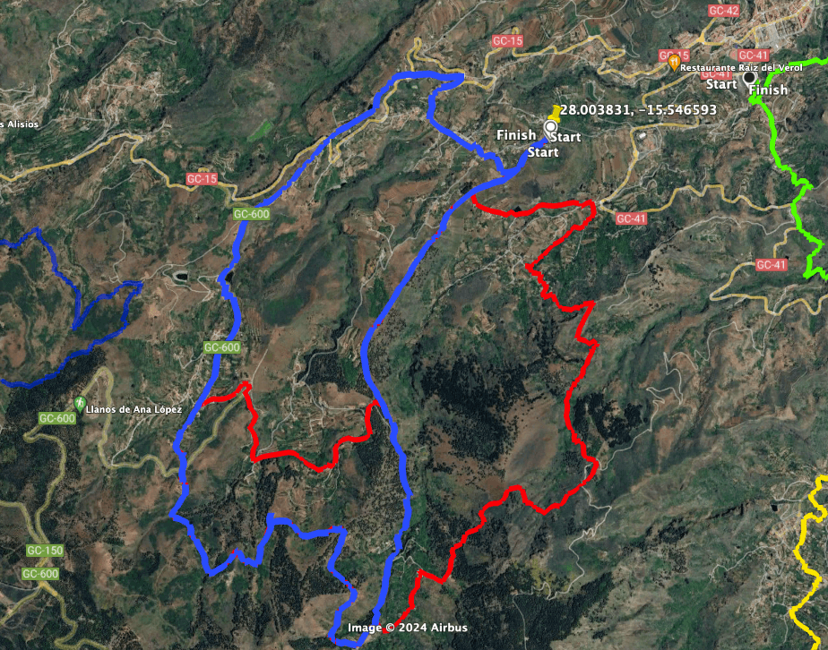 Las rutas de Vega de San Mateo son fáciles de combinar: Degollada de las Arenas (rojo) y Cueva Grande (azul)